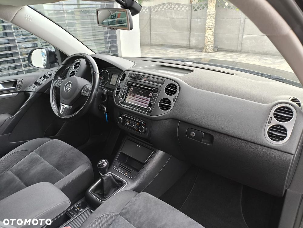 Volkswagen Tiguan - 17