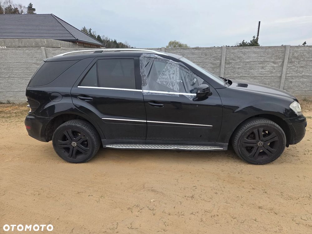 Mercedes-Benz ML - 3