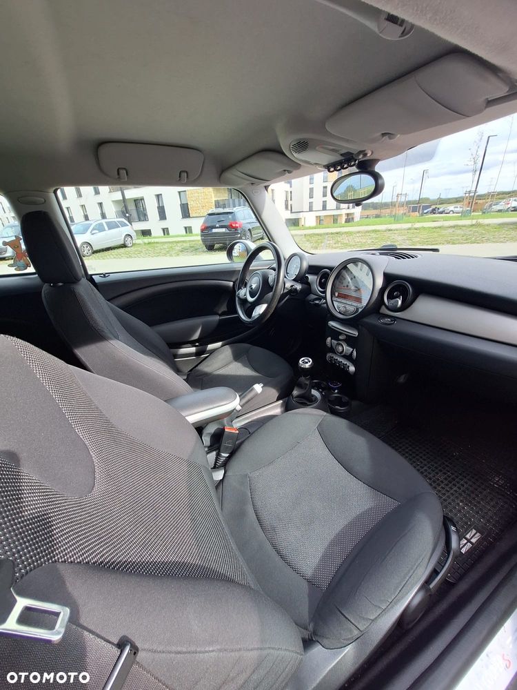 MINI Cooper D - 10