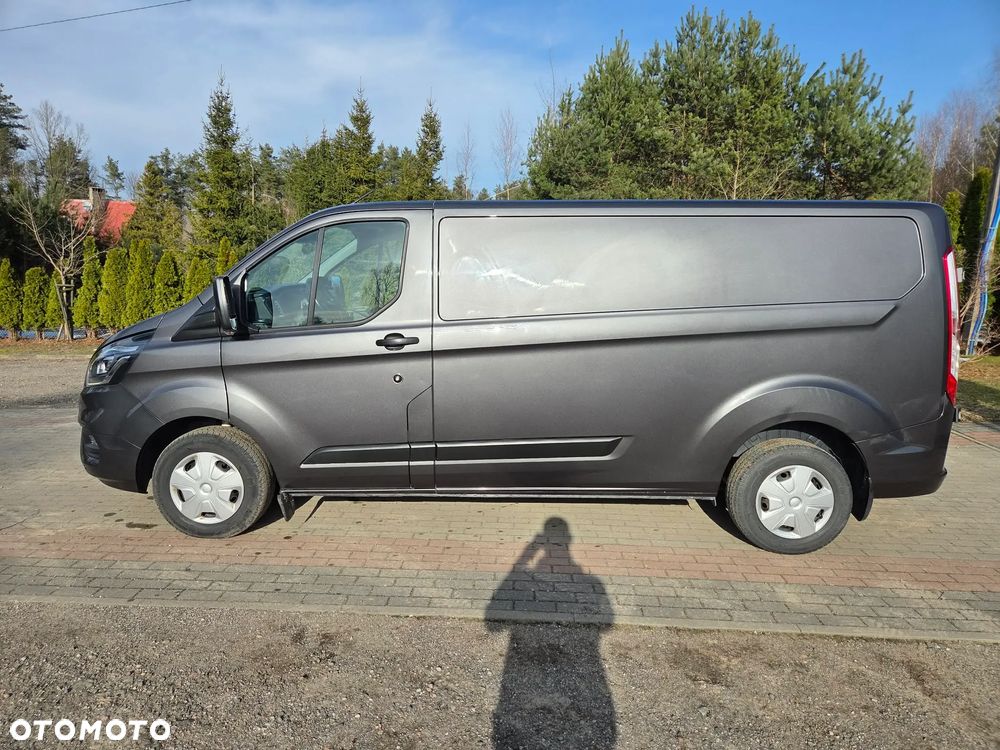 Ford TRANSIT CUSTOM - 19
