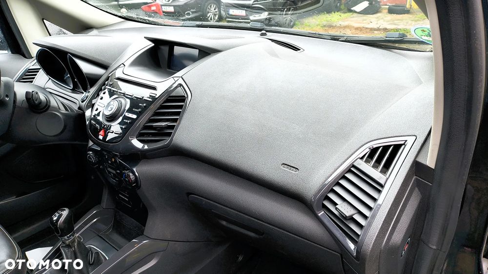 Ford EcoSport 1.5 EcoBlue TITANIUM - 16