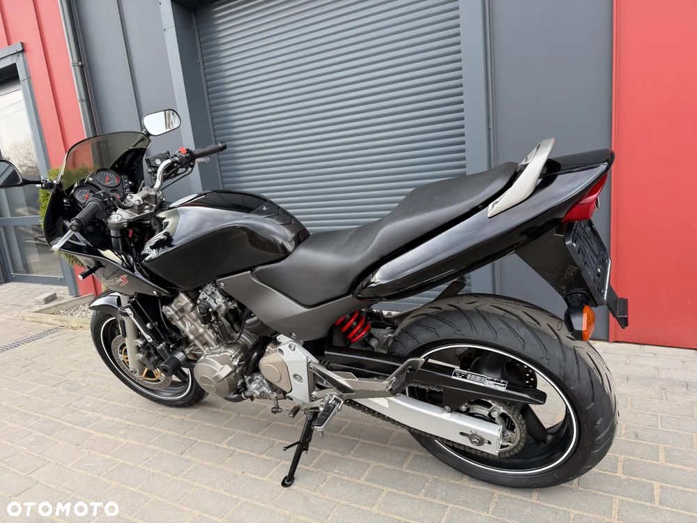 Honda Hornet - 8