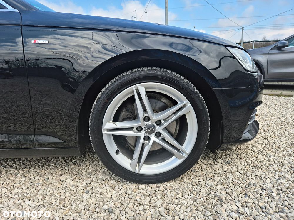 Audi A4 Avant 2.0 TDI DPF multitronic S line Sportpaket - 14
