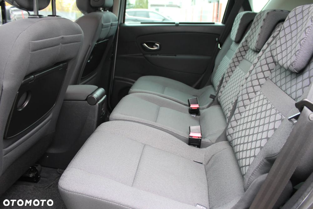 Renault Scenic 1.6 16V 110 Expression - 10