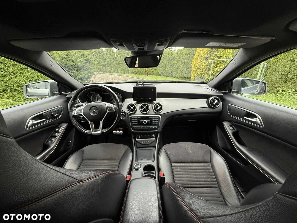 Mercedes-Benz GLA 220 d 4-Matic - 5