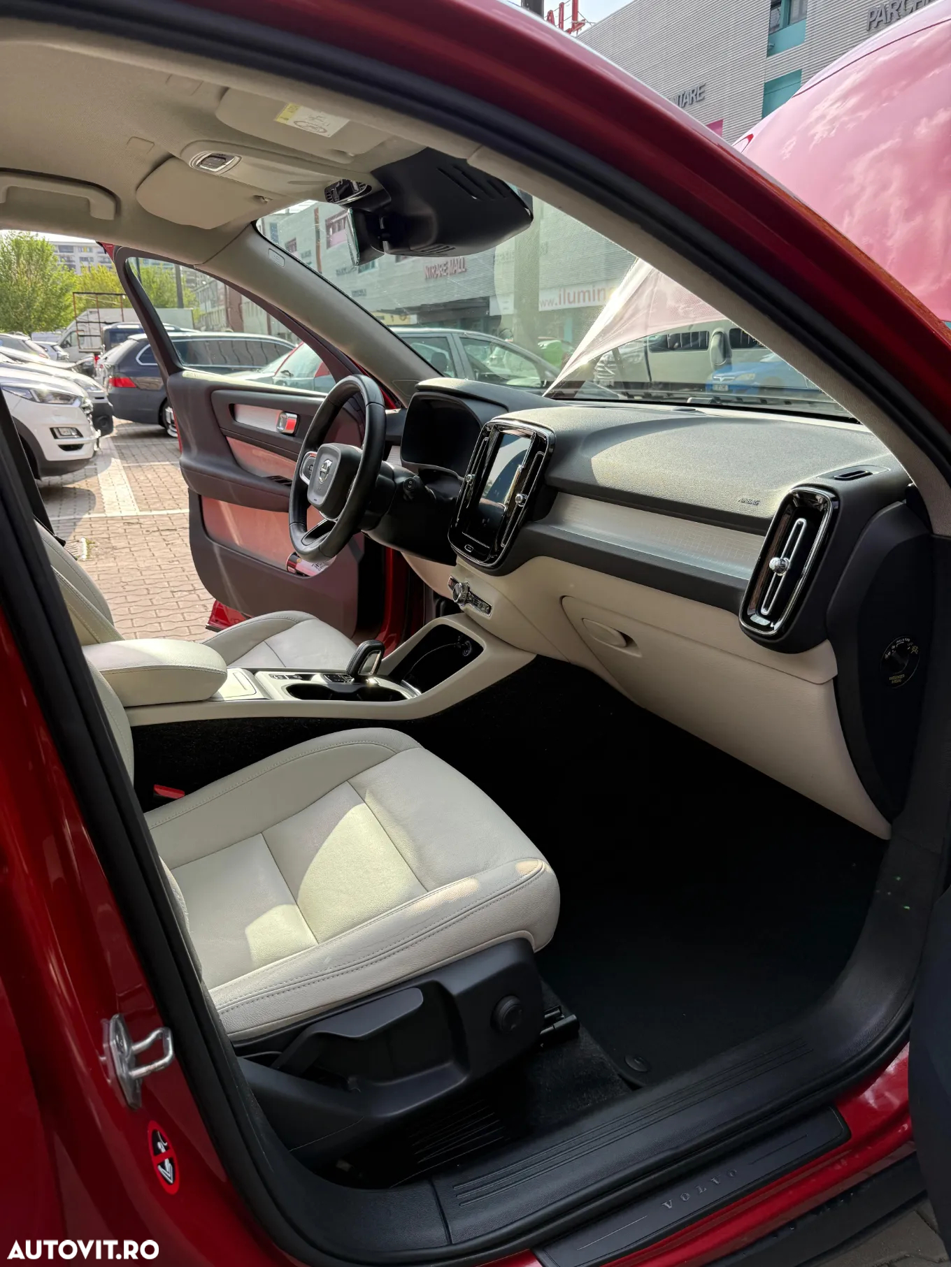 Volvo XC 40 D4 AWD Momentum - 7
