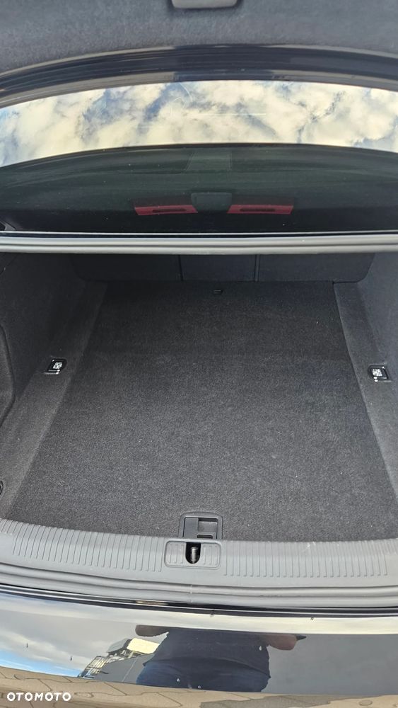 Audi A4 Limousine 40 TDI mHEV S Line S tronic - 36