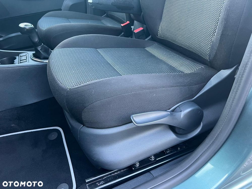 Skoda Roomster 1.2 TSI Elegance PLUS EDITION - 20