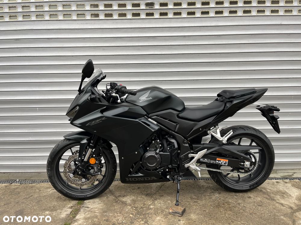 Honda CBR - 32