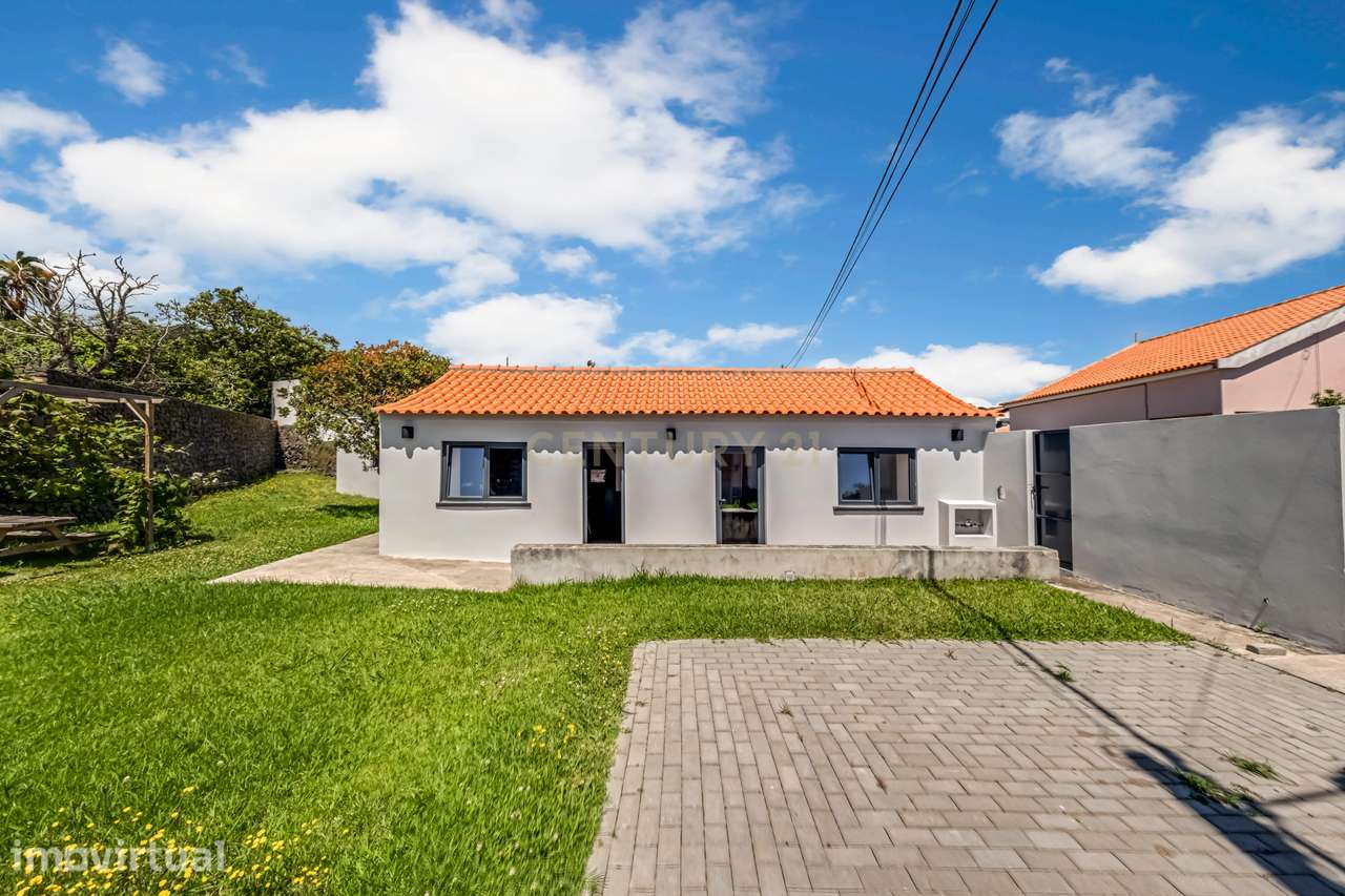 Moradia T1 com jardim e Licença de Alojamento Local Ativa Angra do Her - Grande imagem: 5/21