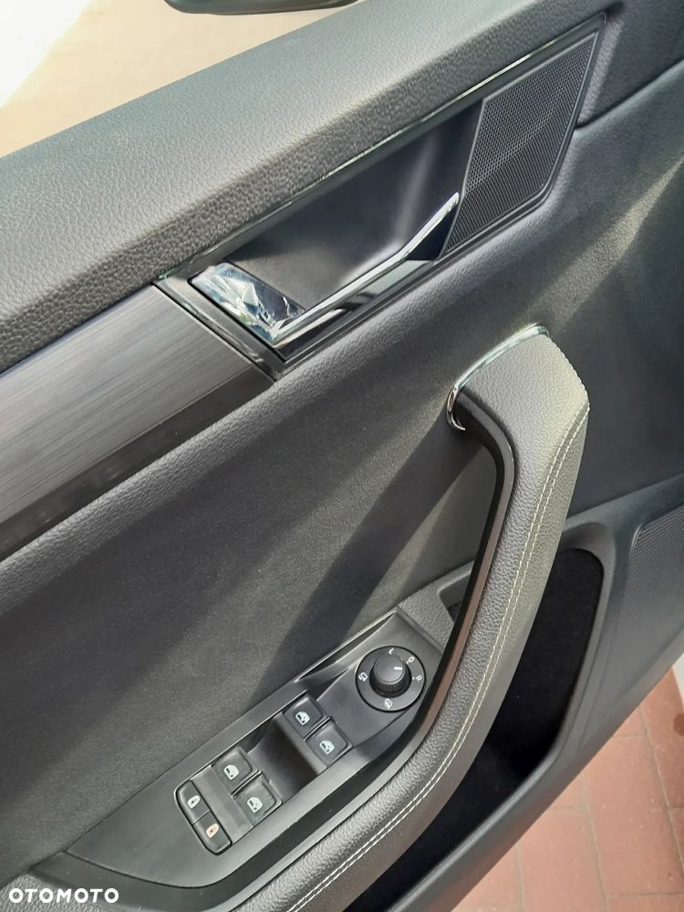 Skoda Superb 1.5 TSI mHEV DSG Selection - 21