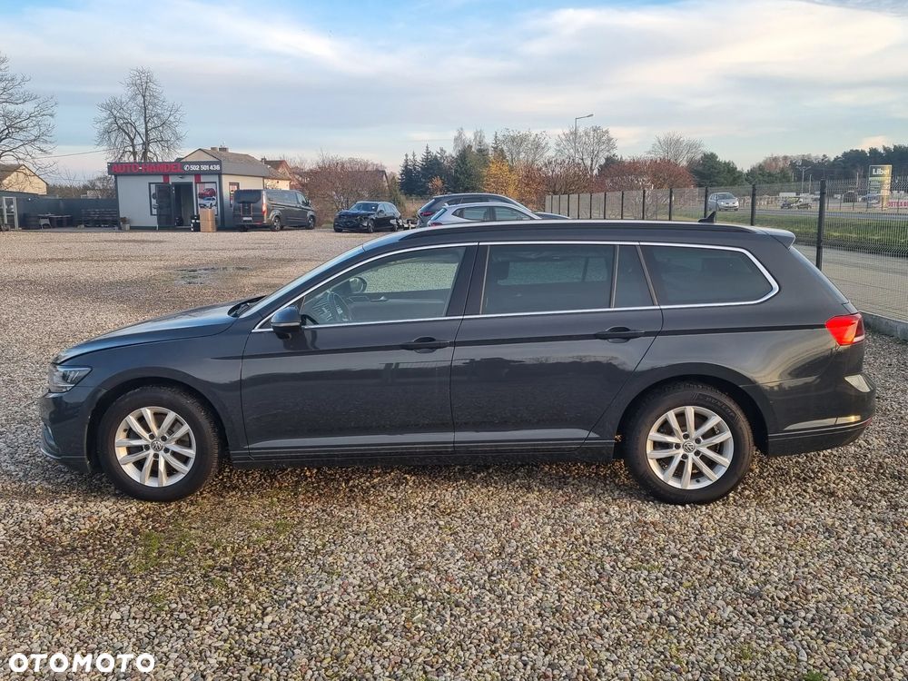 Volkswagen Passat Variant - 4