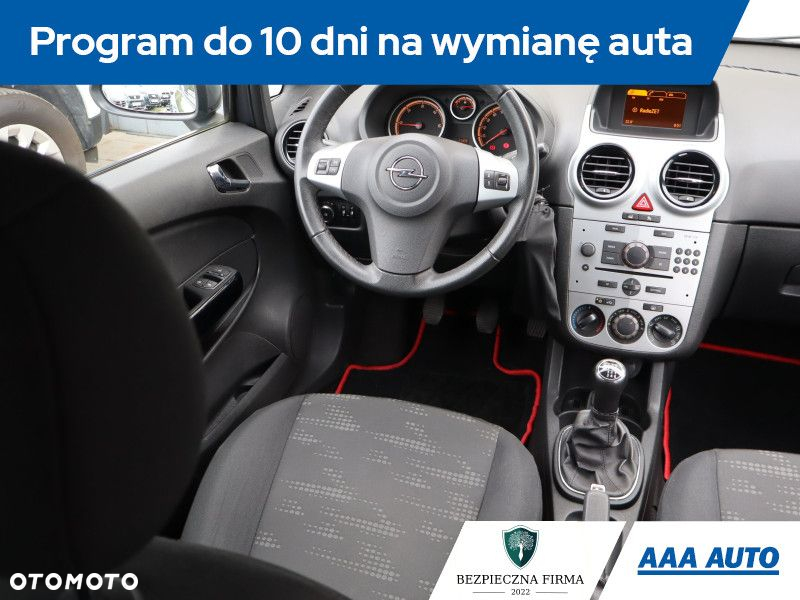 Opel Corsa - 8