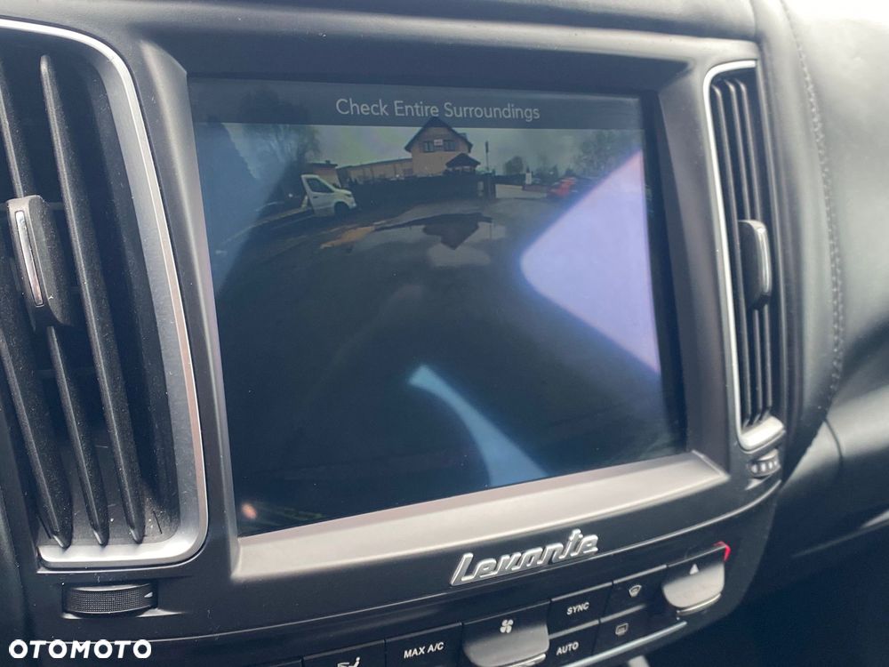 Maserati Levante S Q4 - 18