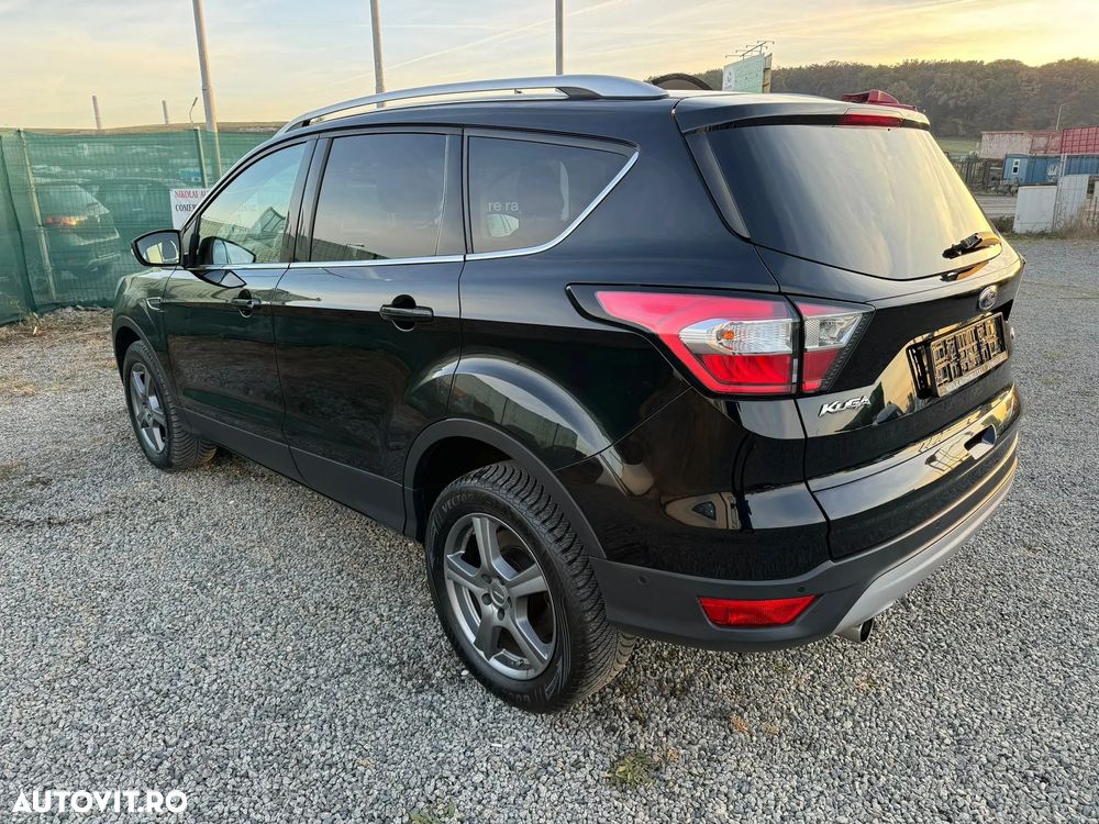 Ford Kuga 1.5 EcoBoost 2x4 Black & Silver - 16