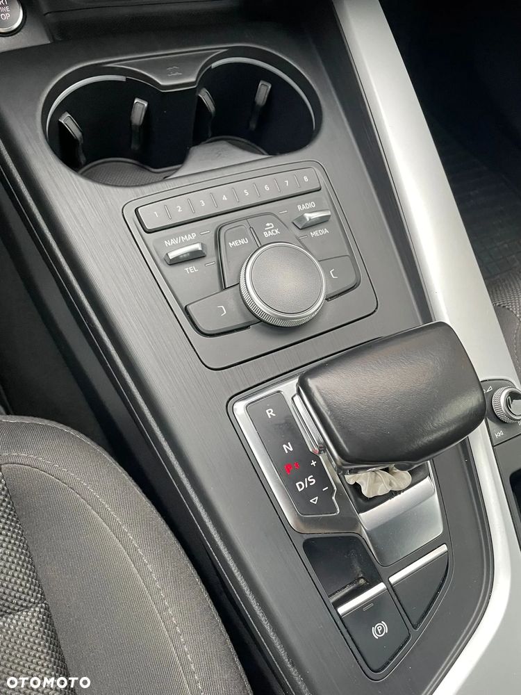 Audi A4 Avant 2.0 TDI S tronic - 17