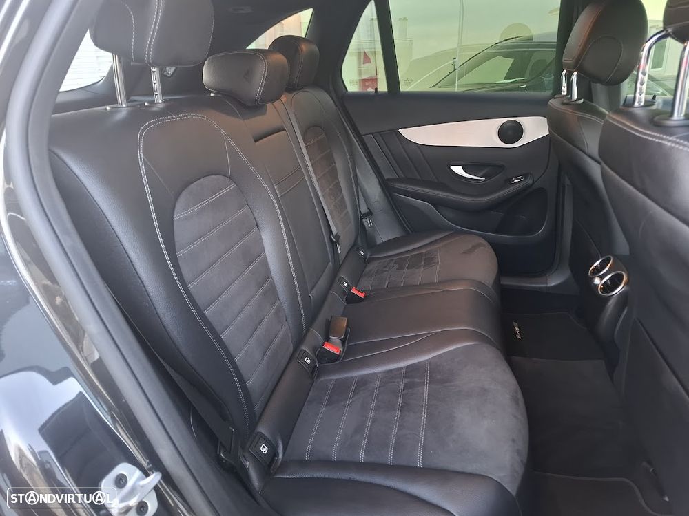 Mercedes-Benz GLC 300 e 4Matic - 48