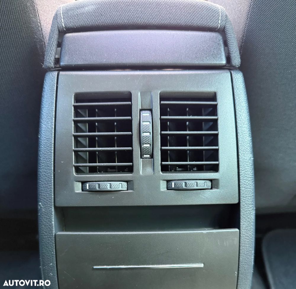 Skoda Octavia 2.0 TDI DPF Ambition - 11