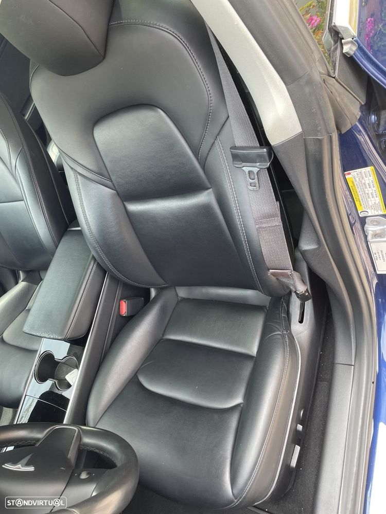 Tesla Model 3 Long Range AWD Dual Motor - 31