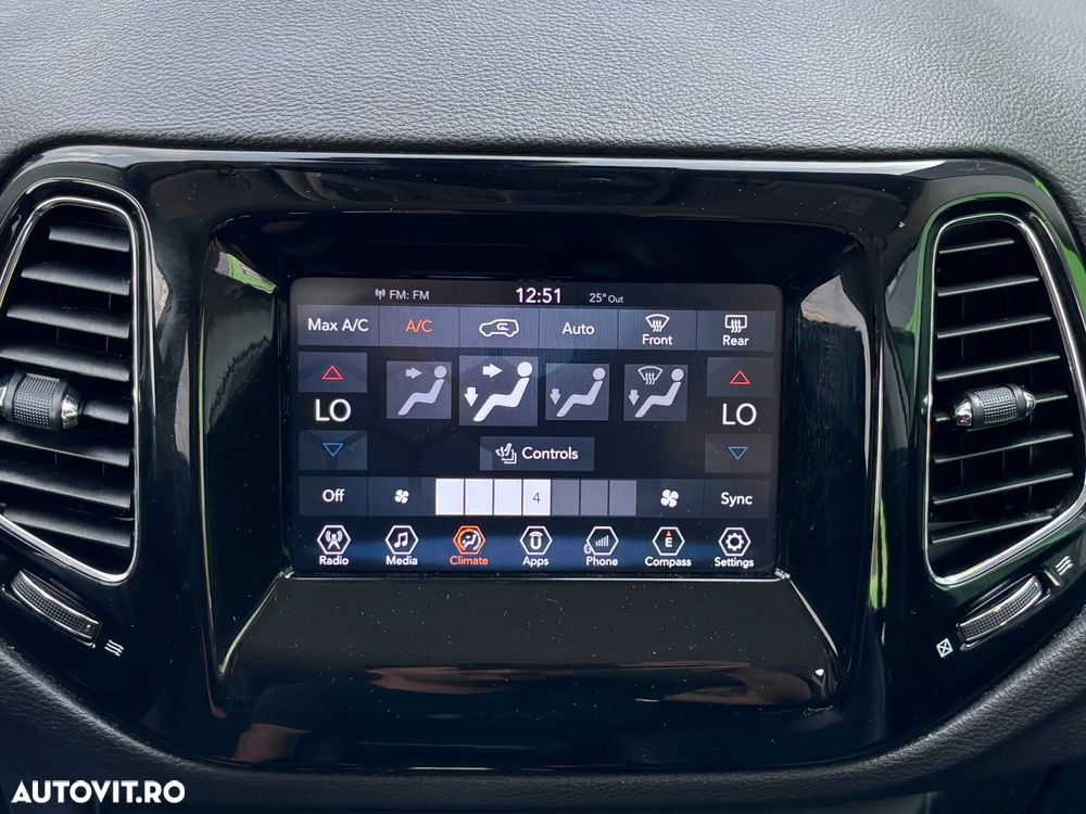 Jeep Compass 2.0 M-Jet 4x4 AT Limited - 17