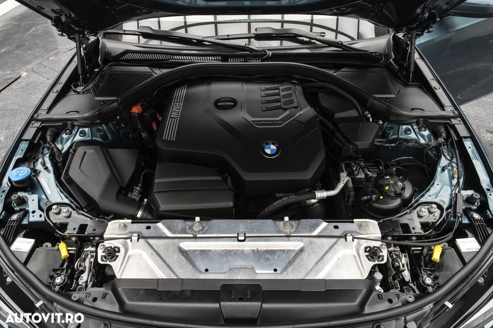 BMW Seria 3 320i AT - 26