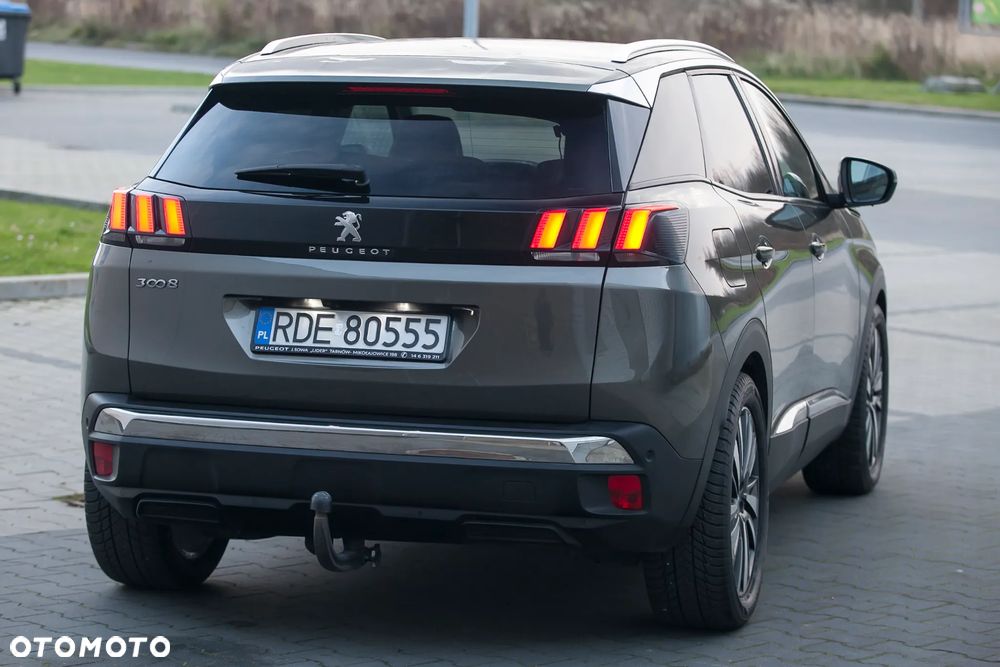 Peugeot 3008 1.6 BlueHDi Allure S&S - 18