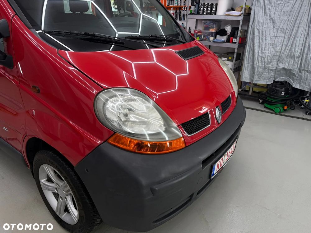 Renault Trafic - 13