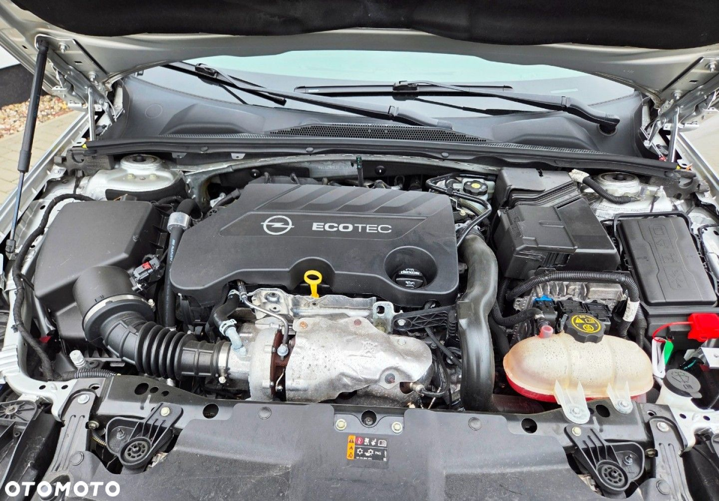 Opel Insignia - 17