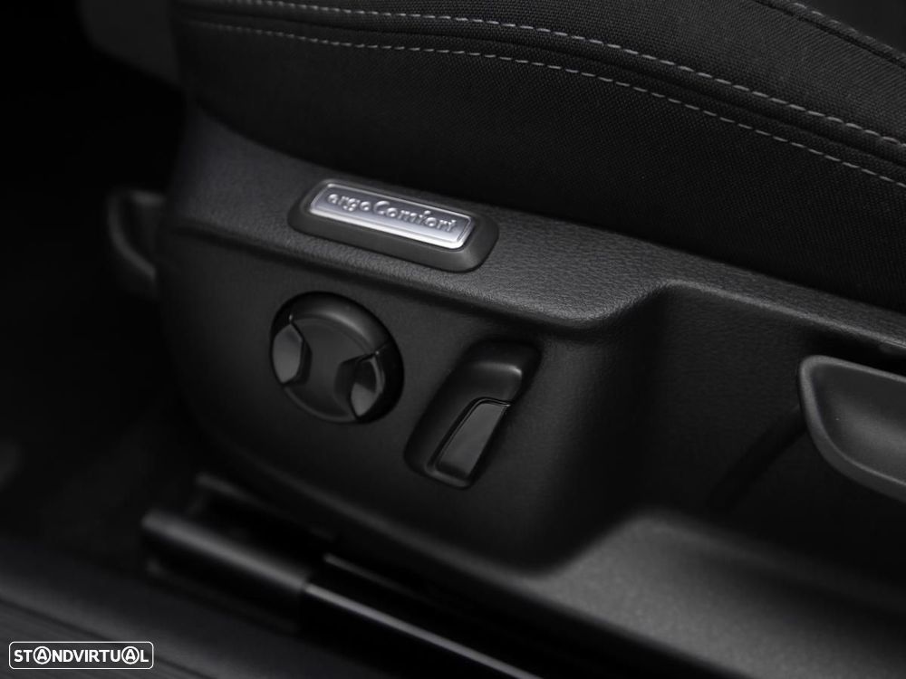 VW Passat 2.0 TDI Business DSG - 16