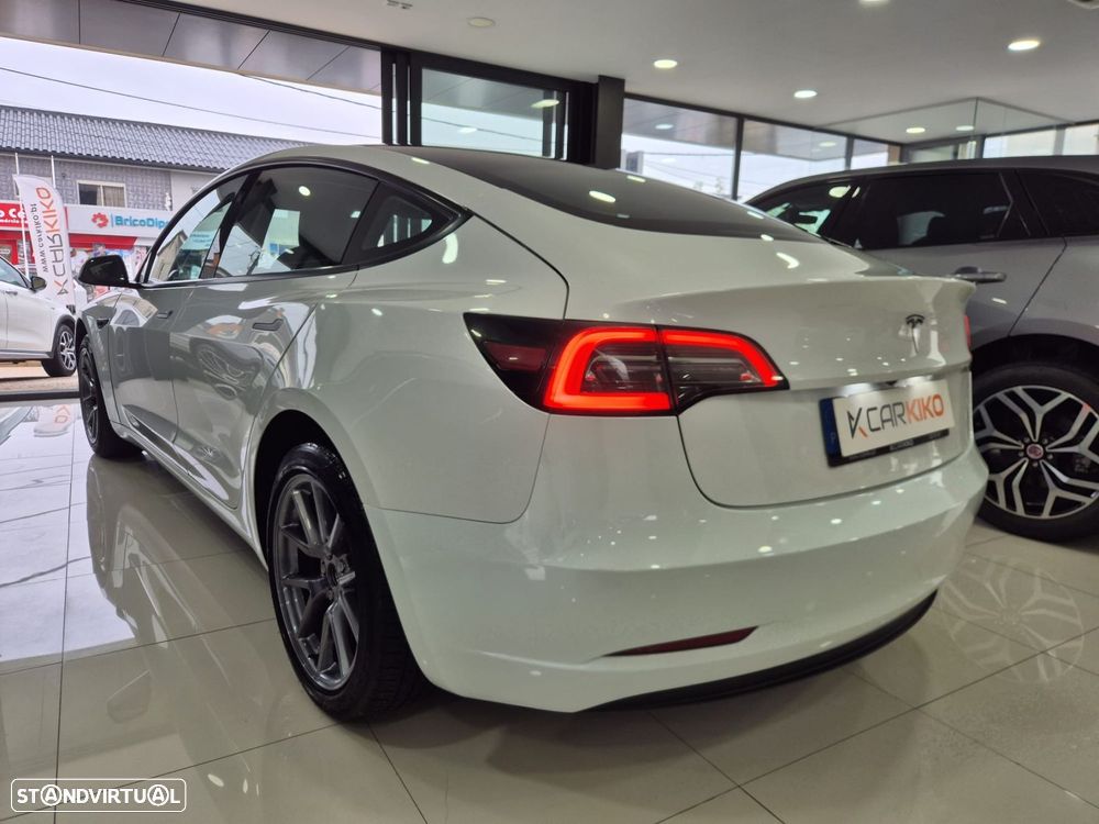 Tesla Model 3 Long Range Tração Traseira - 7