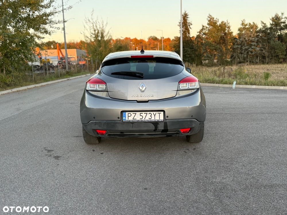 Renault Megane 1.6 16V Dynamique - 4