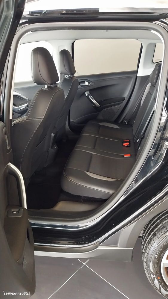 Peugeot 2008 1.6 BlueHDi Allure - 5