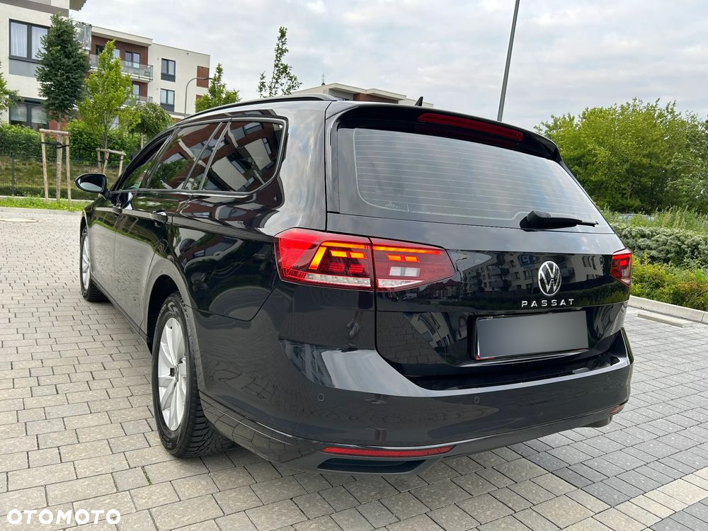 Volkswagen Passat 2.0 TDI EVO Essence - 25