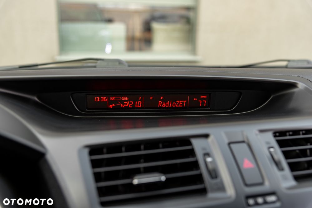 Mazda 5 2.0 MZR-DISI i-stop Sports-Line - 33