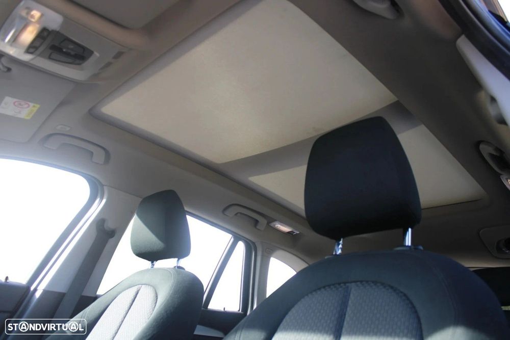 BMW X1 16 d sDrive Advantage Auto - 46