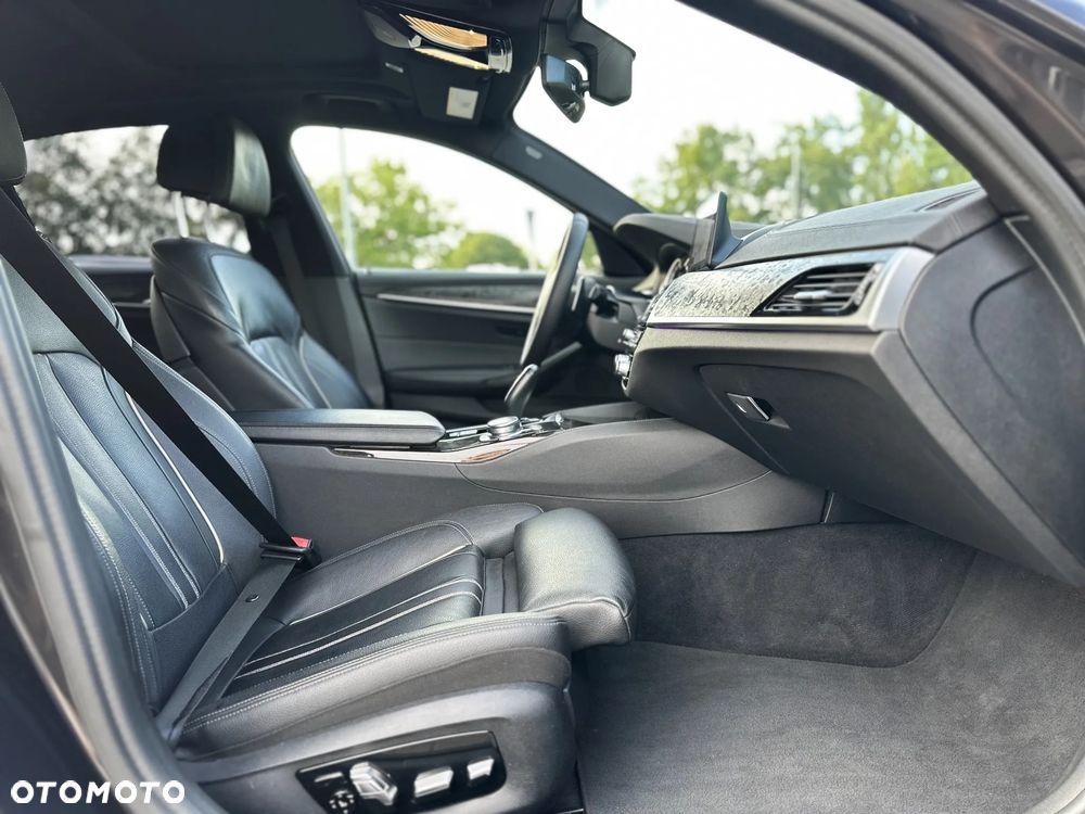 BMW Seria 5 - 26