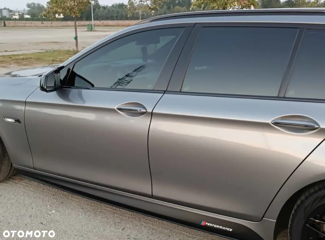 BMW Seria 5 520d Touring - 12