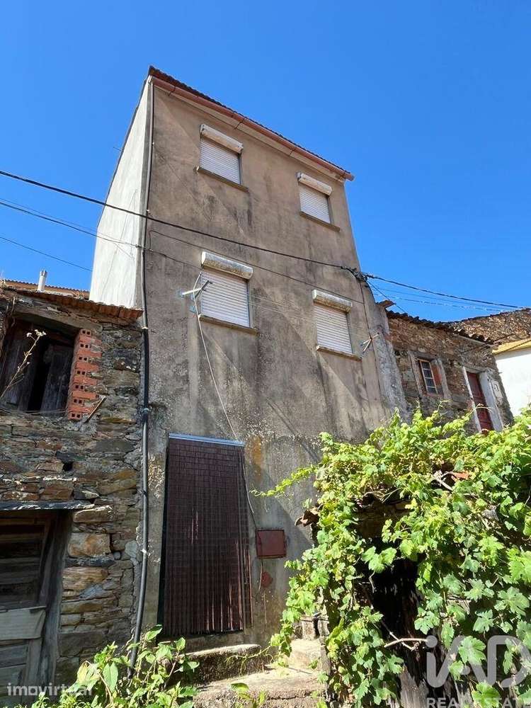 Casa de aldeia T3 em Sobreira Formosa e Alvito da Beira de 57,00 m2 - Grande imagem: 2/28