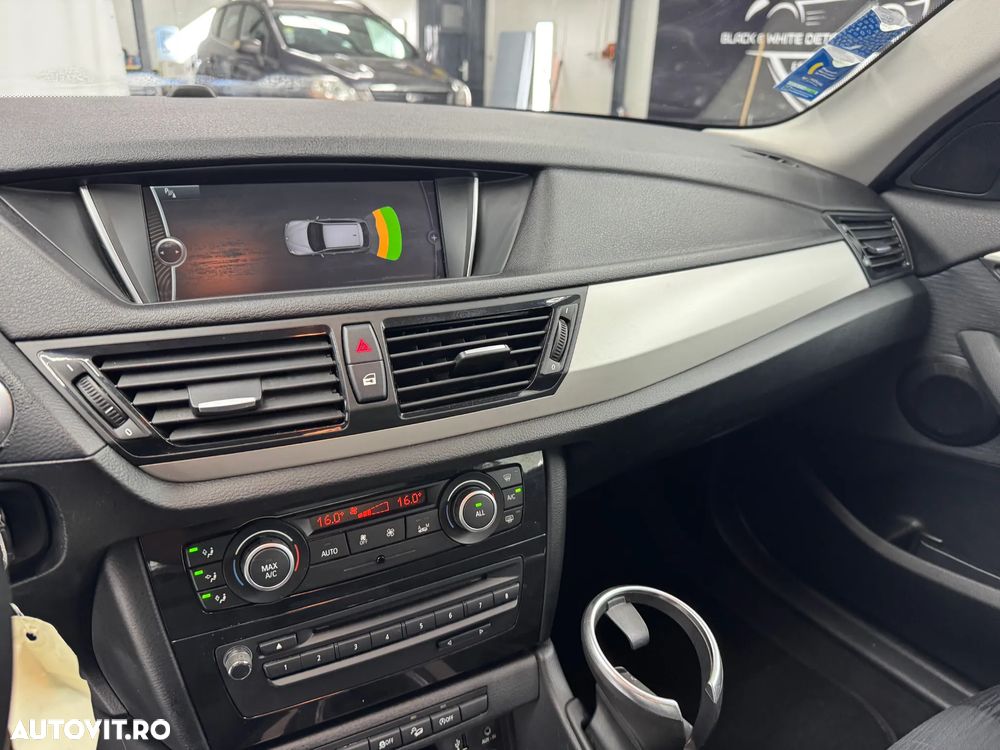 BMW X1 xDrive20d Aut. Sport Line - 23
