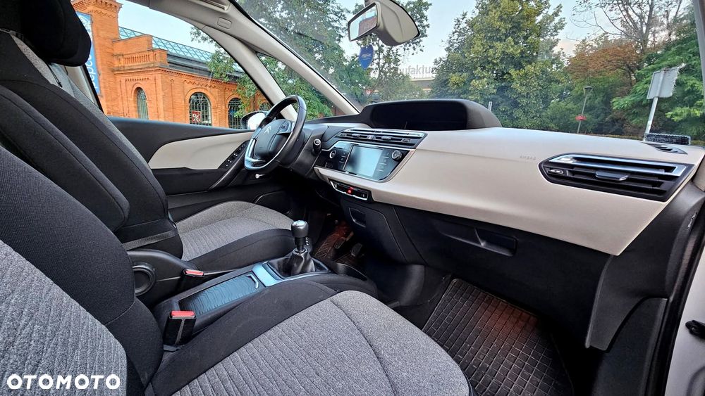 Citroën C4 Picasso 1.2 PureTech Shine S&S - 4