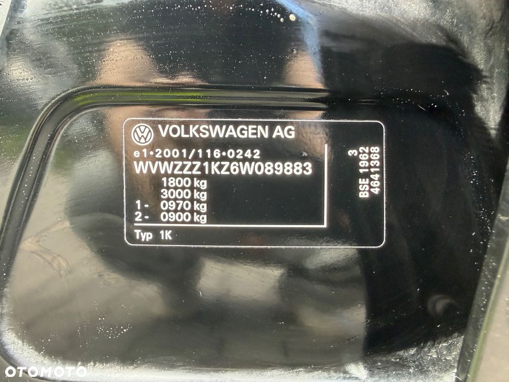 Volkswagen Golf 1.6 Comfortline - 27