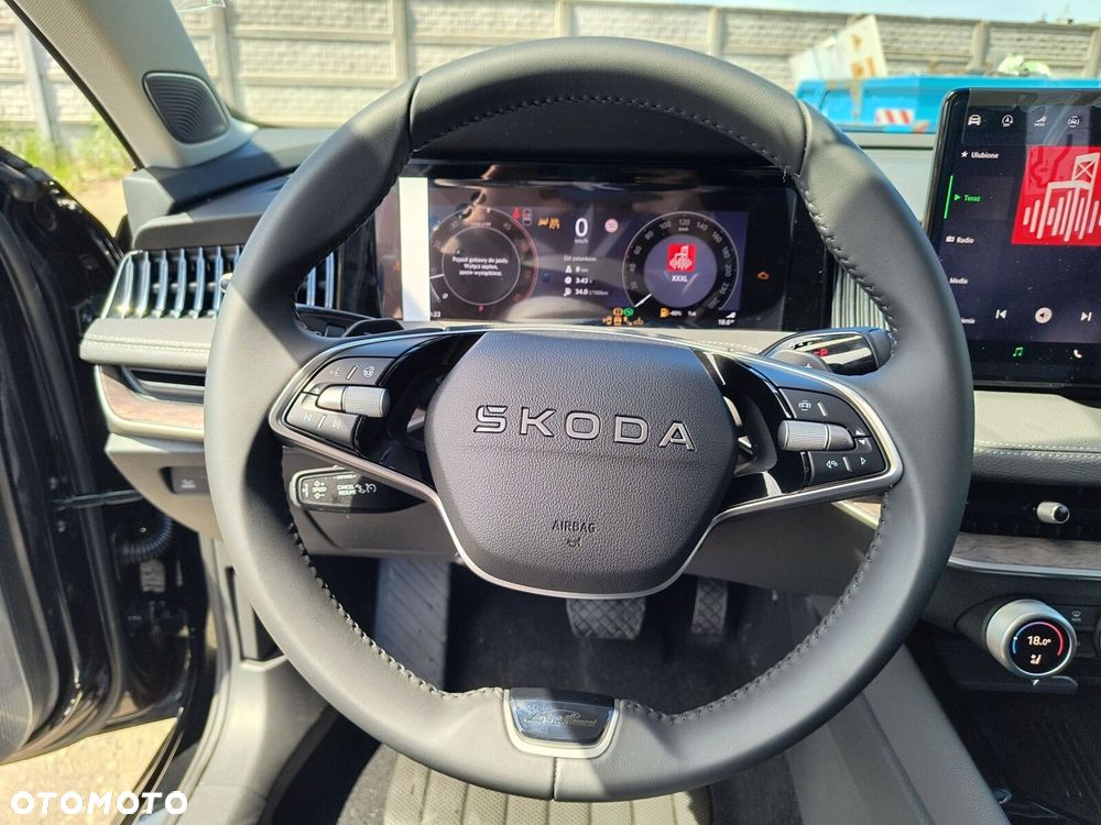 Skoda Superb 2.0 TDI SCR 4x4 L&K DSG - 32