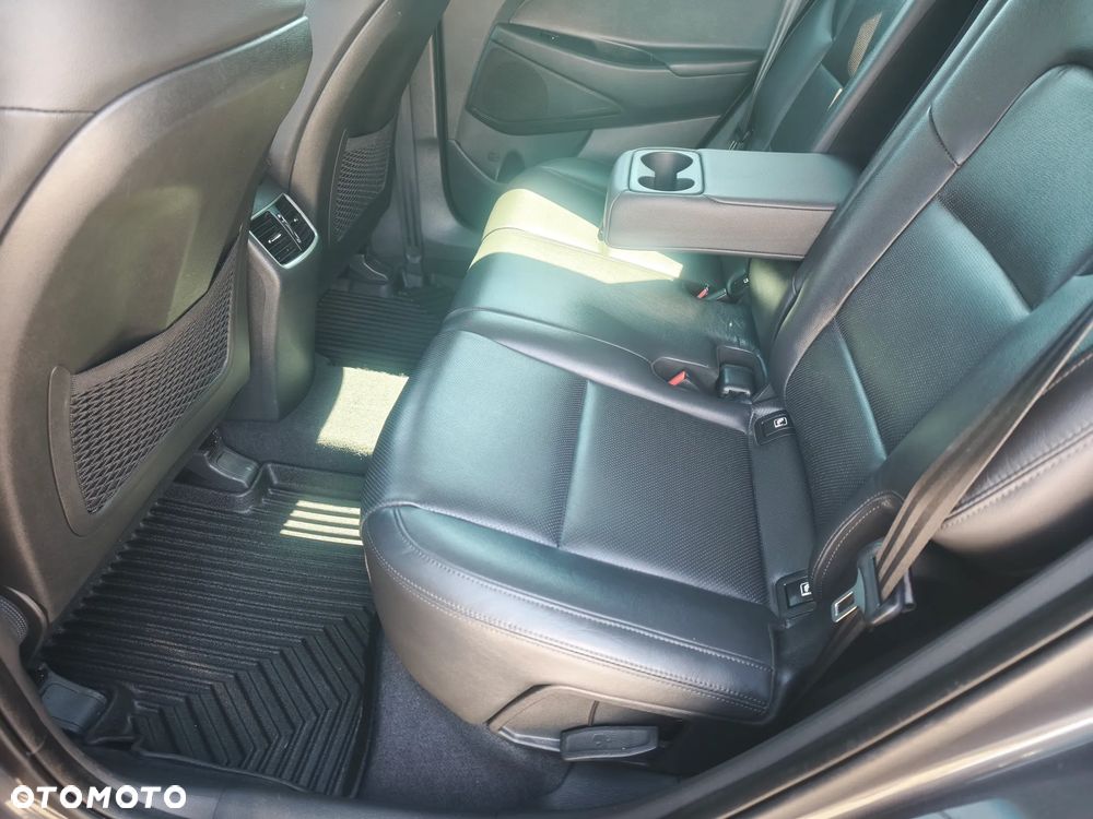 Hyundai Tucson 1.6 GDi 2WD Premium - 19