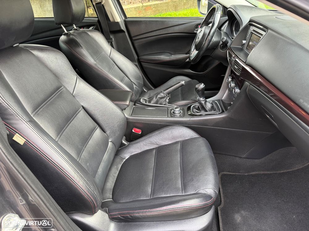 Mazda 6 2.2 SKY-D Evolve Navi - 13