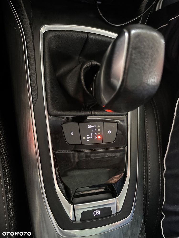 Peugeot 308 1.2 PureTech Active S&S EAT6 - 31