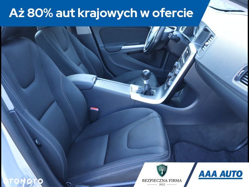 Volvo V60 - 11