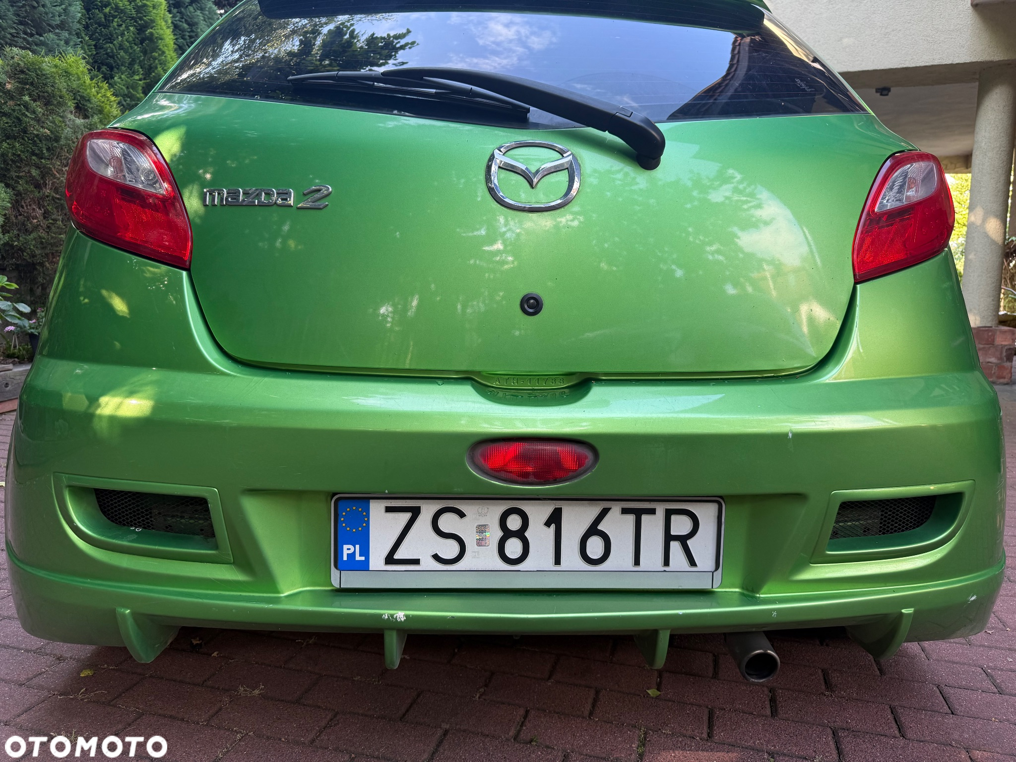 Mazda 2 - 13