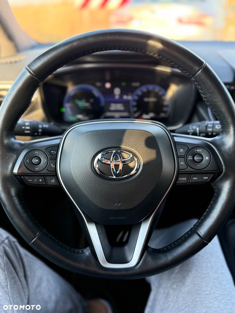 Toyota Corolla - 12