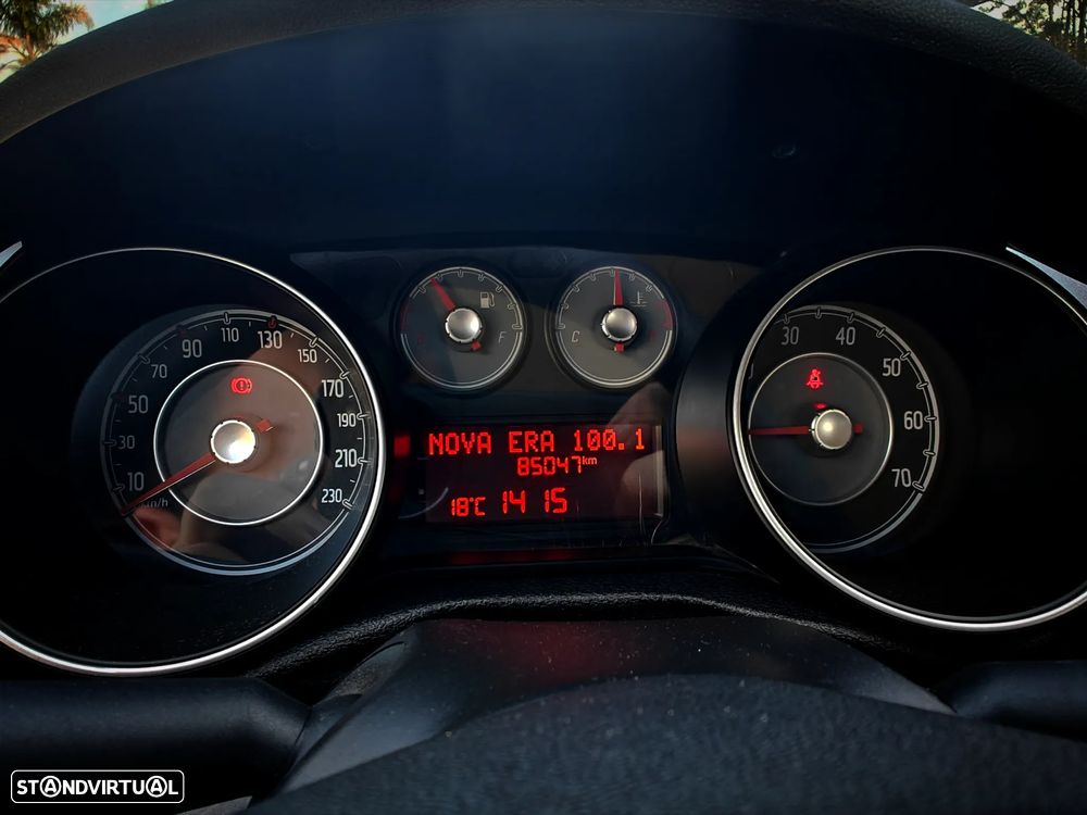 Fiat Punto 1.2 Lounge Start&Stop - 11