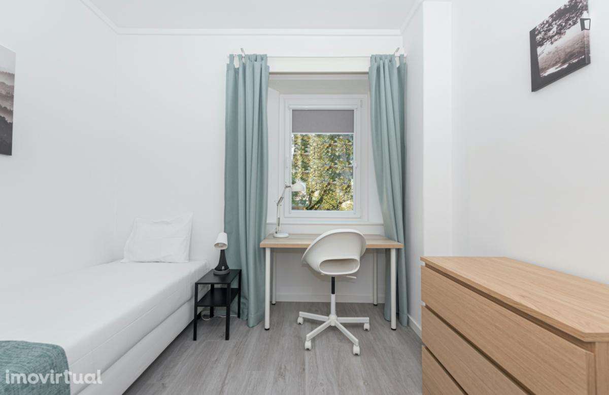 Quarto - localizado em Saldanha Lisbon - Grande imagem: 3/17